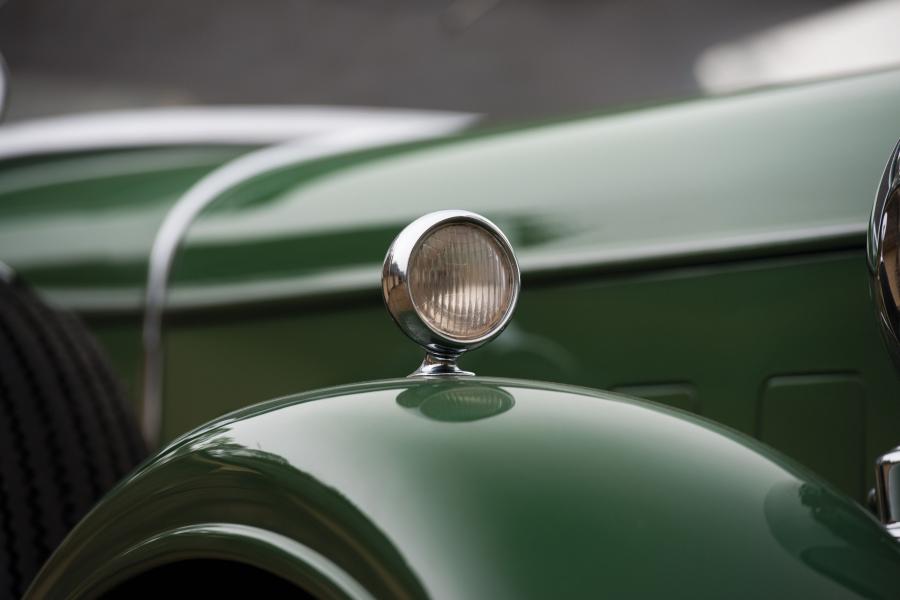 Детали экстерьера Lincoln Model KB Coupe by Judkins (244-B) 1932 года  (фото 16 из 52)